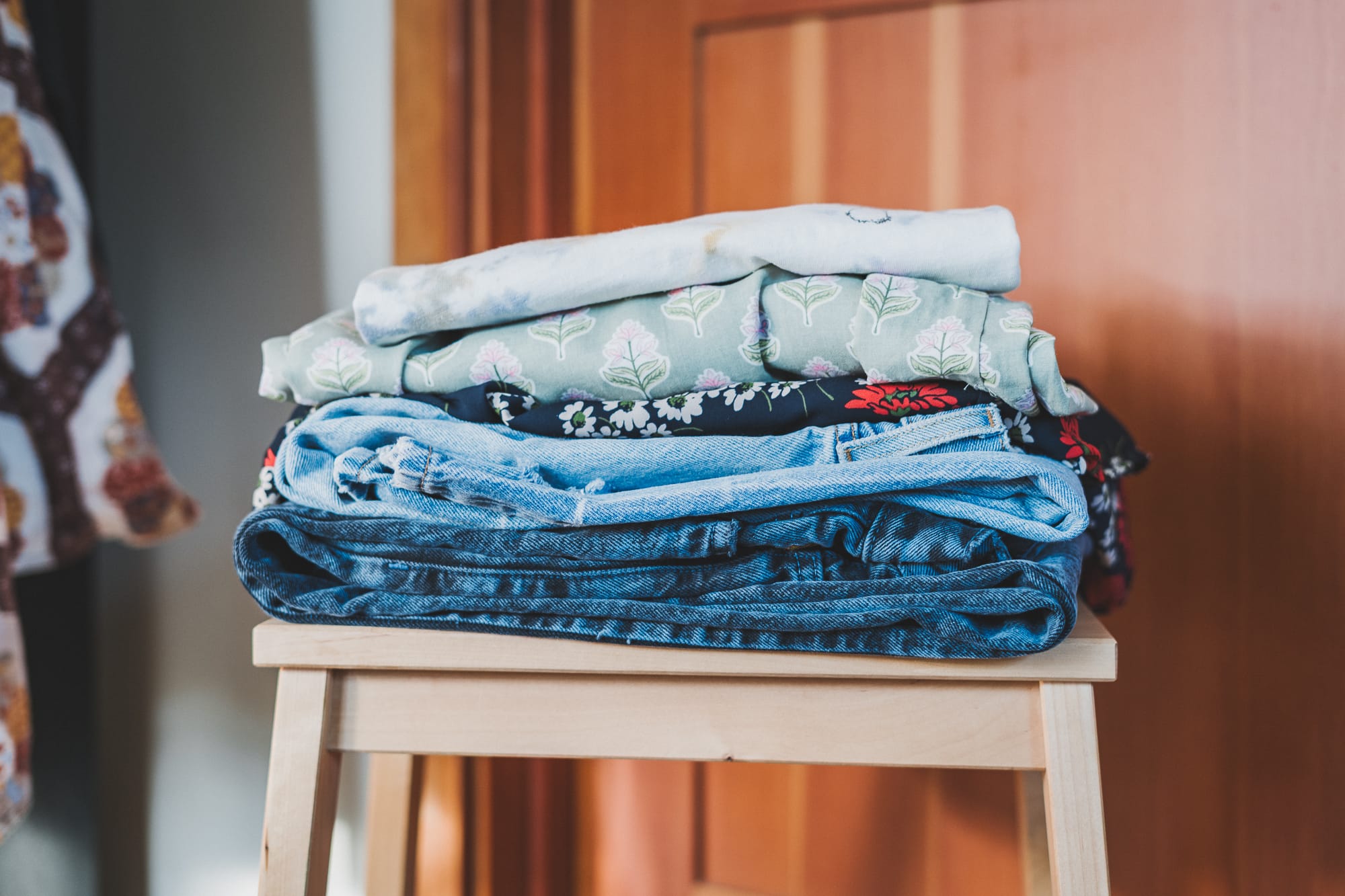 I Wear My Friends’ Clothes